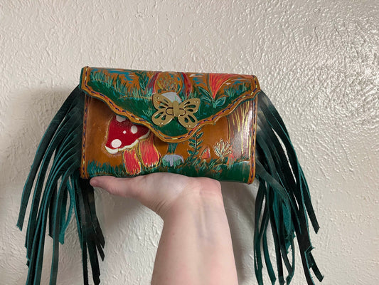 Mushroom Grove Clutch